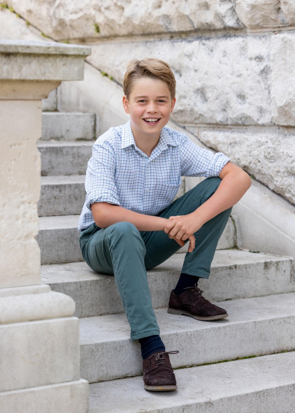 Picture of: Prince George Looks So Grown Up In His New th Birthday Portrait