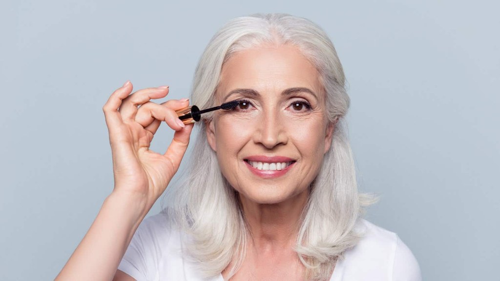 Picture of: Tiny Makeup for Older Women Tips That Make a Big Difference